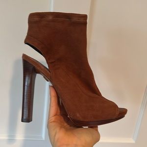 NWOT Diane Von Furstenberg open toe booties